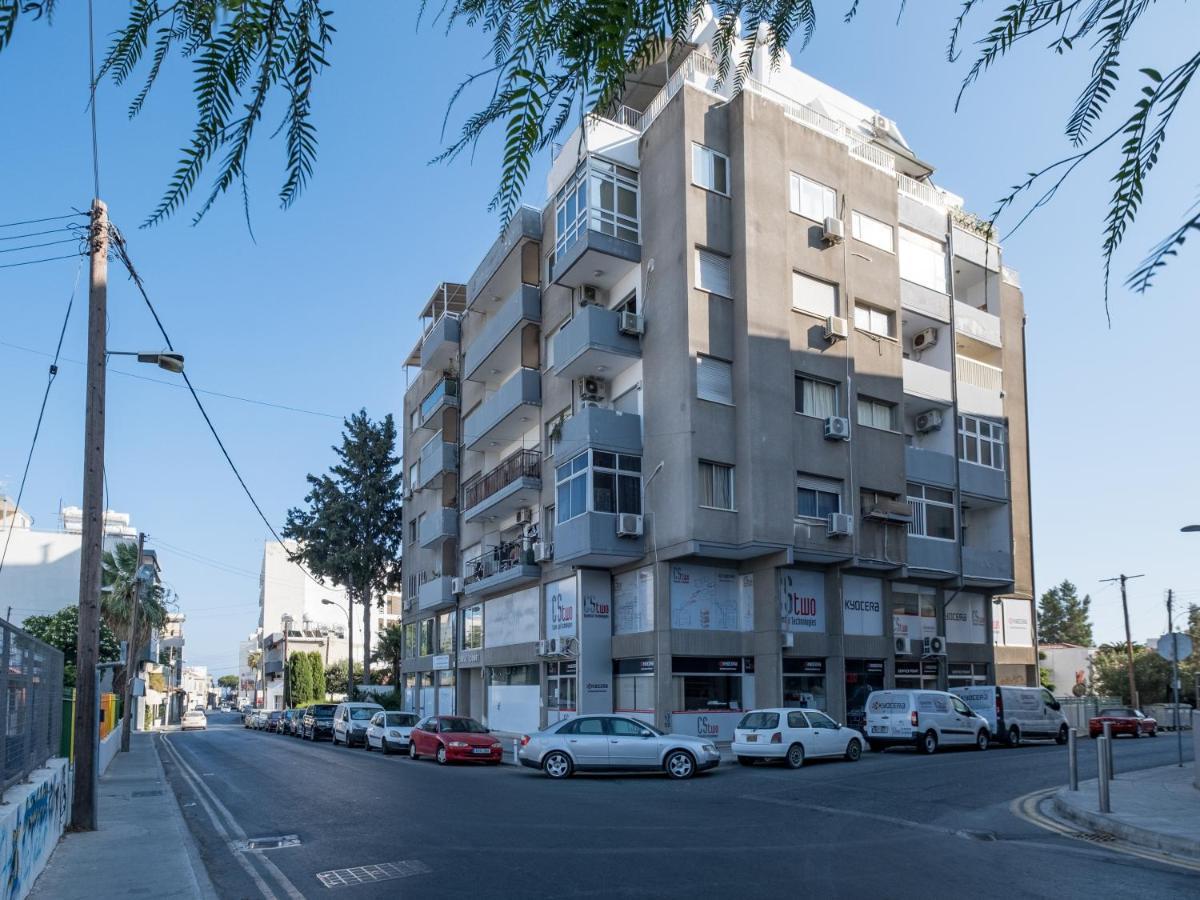 Sanders Coral Court Penthouse - Cute 3-Bedroom Apartment With Balcony Лимасол Экстерьер фото