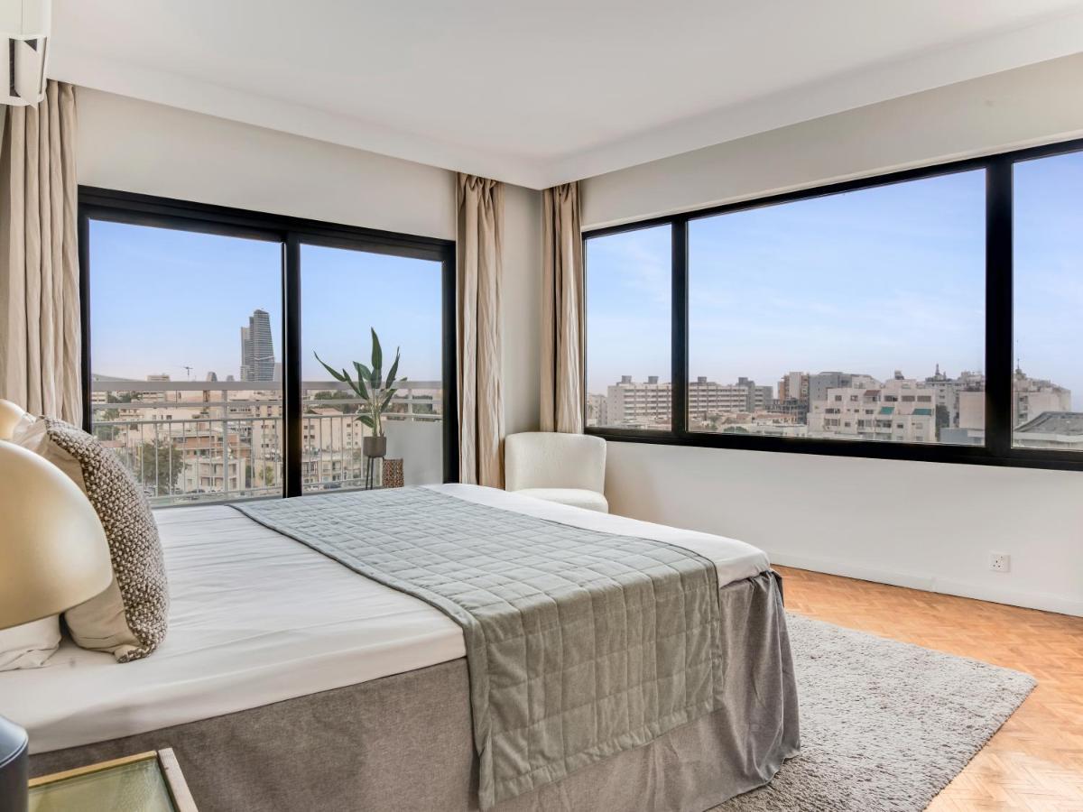 Sanders Coral Court Penthouse - Cute 3-Bedroom Apartment With Balcony Лимасол Экстерьер фото